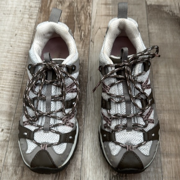 Merrell - Picture 2 of 8